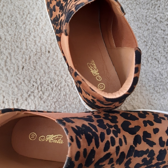 Nwt suede leopard  sneakers - Picture 4 of 10